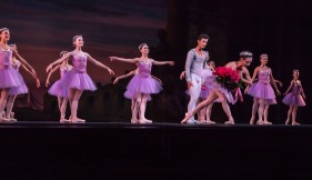 Mary Carmen Catoya - Final Bows at the Broward Center, April 19, 2015